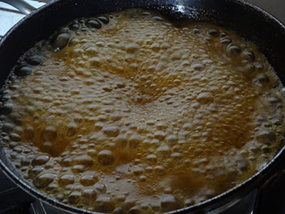 jaggery syrup for tambittu or akki thambittu