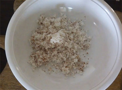 coconut for masale avalakki or spicy poha