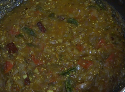boiling badanekayi gojju or brinjal curry
