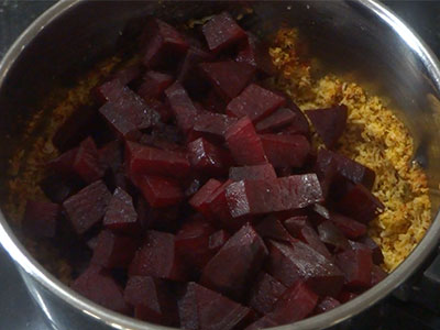 cooked beetroot for beetroot chutney recipe