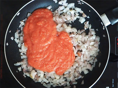 ground paste for bendekai gojju or bhindi curry