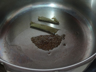 cumin and bay leaf for chana masala or chole masala