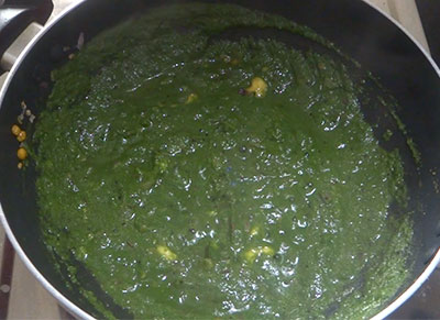 masala for coriander rice recipe or kottambari soppu rice