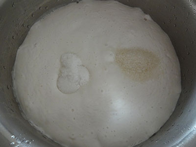 salt and sugar for curd dosa or mosaru avalakki dose