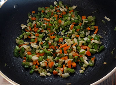 fried vegetables for veg fried rice