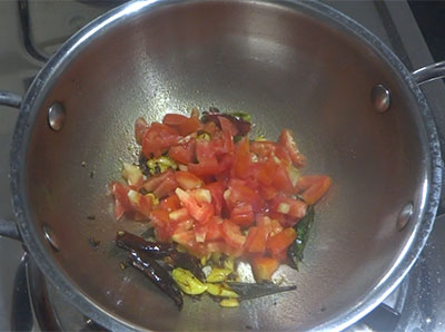 tomato for garlic rasam or bellulli saaru recipe