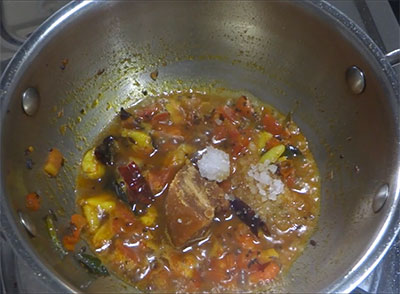 tamarind and jaggery for garlic rasam or bellulli saaru recipe