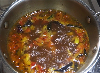 boiling garlic rasam or bellulli saaru recipe