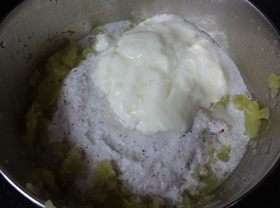 curd and salt for genasina sasive or sweet potato raita