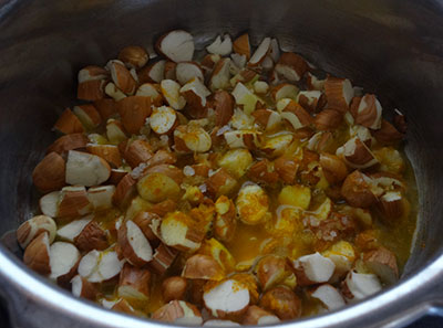 cooking jackfruit seeds for halasina beejada palya or jackfruit seeds stir fry