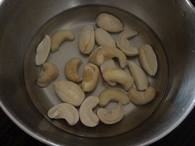 cashews and almonds for halu holige or hal obbattu