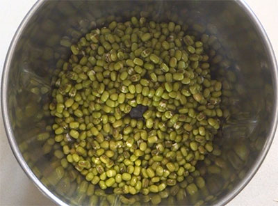 soaked green gram for hesarukalu chapathi or moong paratha