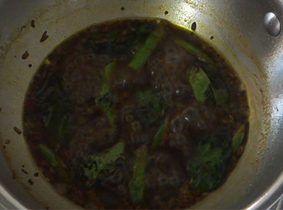 boiling tamarind for hunase gojju or tamarind gojju