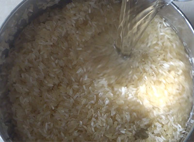 soaking rice for idli dosa batter using mixie