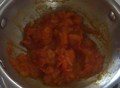 cooked tomato for jeerige saaru or jeera rasam recipe