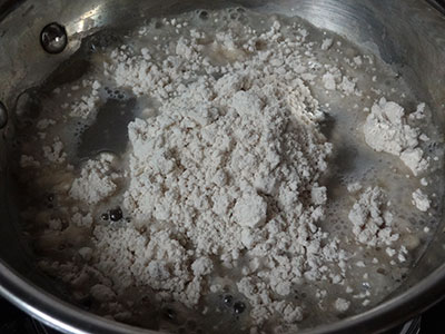 jowar flour for jolada rotti or jowar bhakri