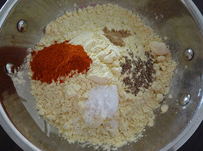 ingredients for kara kaddi or kara sev