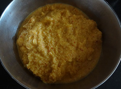 grinding mango chutney or mavinakayi chutney