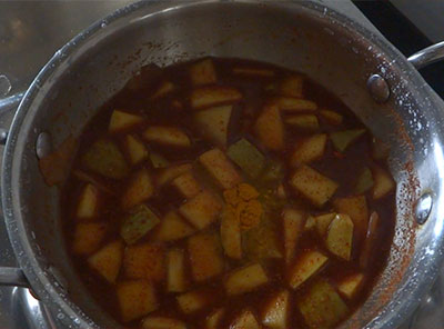 mixing spice powder for mavinakayi uppinakayi or mango pickle