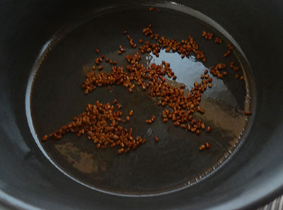 methi or fry fenugreek seeds for menthe huli or sambar