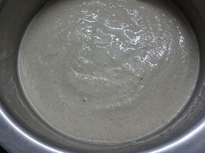 fermenting the batter for menthe idli or kadubu