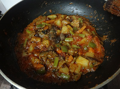 jaggery for karnataka mixed vegetable curry