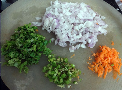 chopped vegetables for onion dosa or onion uttappam