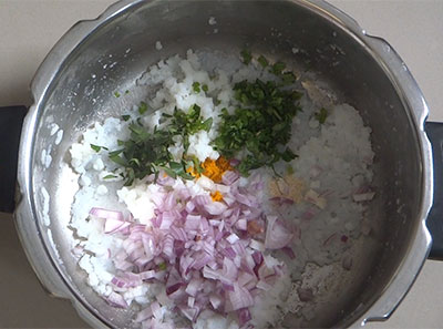 turmeric powder and asafoetida for paddu using leftover rice