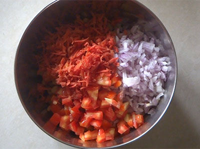 onion, tomato and carrot for boiled peanut chat or shenga or kadlekai chaat