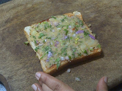 making sandwich for potato sandwich or aloo bread toast