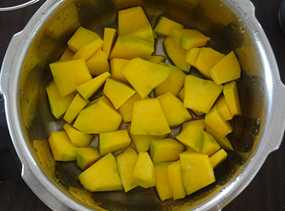 chopped pumpkin for pumpkin or sihi kumbalakai chutney