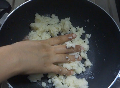 kneading dough for rave shavige or rava idiyappam
