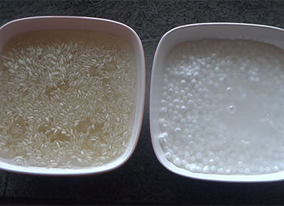 soaked rice and sabudana for sabakki dose or sabudana dosa