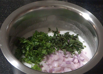 onion adn leaves for sabakki dose or sabudana dosa
