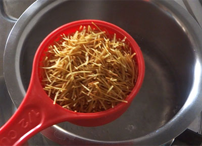 cooking vermicelli for shavige payasa or vermicelli kheer