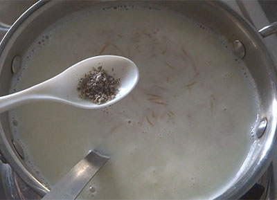 cardamom powder for shavige payasa or vermicelli kheer