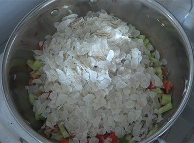 thin beaten rice for southekayi avalakki or cucumber poha