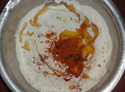 flour and ghee for suruli puri or suruli poori