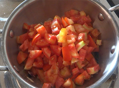 tomatoes for tomato kurma or tomato gojju