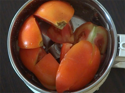 tomato for tomato murukku or tomato chakli