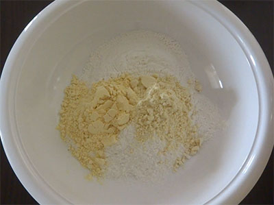 roasted gram flour for tomato murukku or tomato chakli