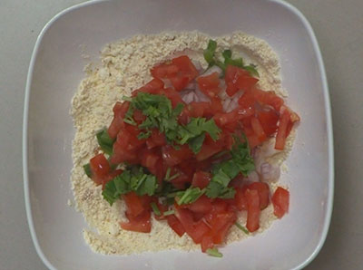 coriander leaves for tomlette or eggless omlette recipe