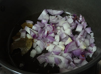 onion for veg kurma or mixed vegetable curry