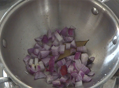 onion for bili sagu or white kurma