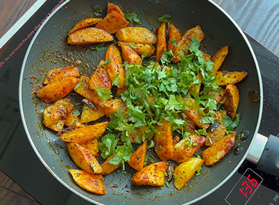 coriander leaves for Aloo fry or potato side dish