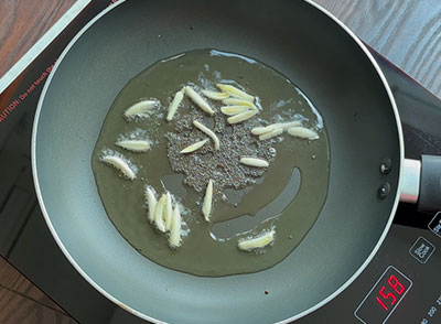 mustard and garlic for Aloo fry or potato side dish