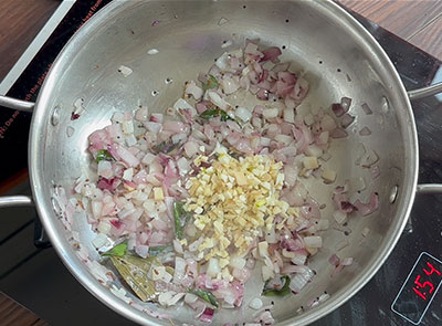 ginger and garlic for beetroot rice or pulao recipe