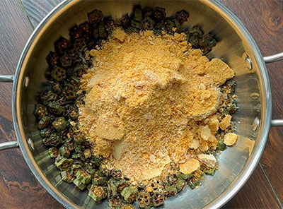 chutney powder for bendekai mirpudi or ladies finger chutney powder recipe