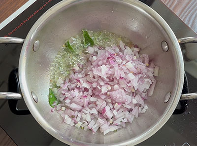 onions for Betageri chutney recipe