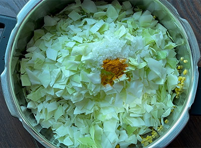 salt and turmeric for cabbage jeerige kootu or ele kosu sambar recipe